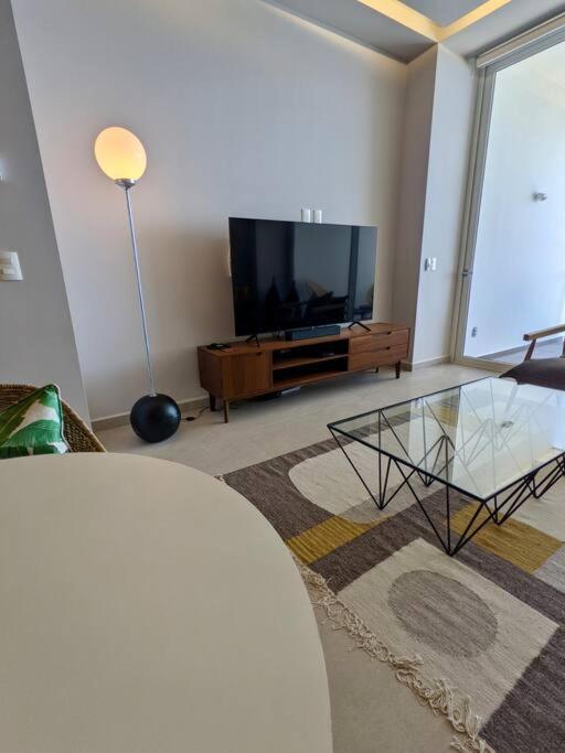 Harbor 13008A Artistic Beachfront Studio By Moikkarentals 푸에르토 발라타 외부 사진