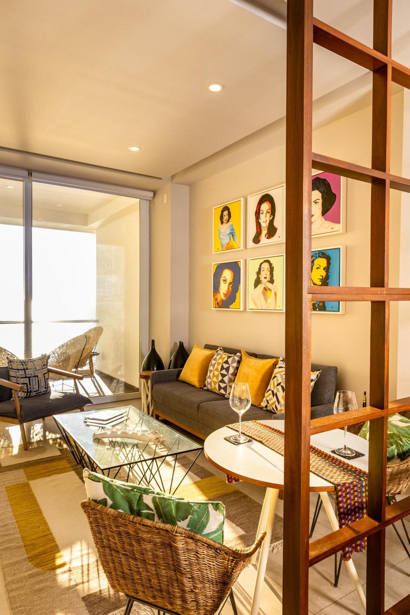 Harbor 13008A Artistic Beachfront Studio By Moikkarentals 푸에르토 발라타 외부 사진