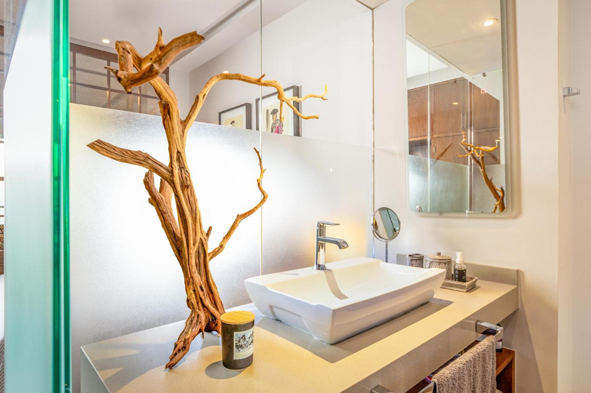 Harbor 13008A Artistic Beachfront Studio By Moikkarentals 푸에르토 발라타 외부 사진